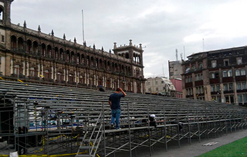 RENTA DE GRADAS METALICAS