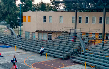 RENTA DE GRADAS METALICAS