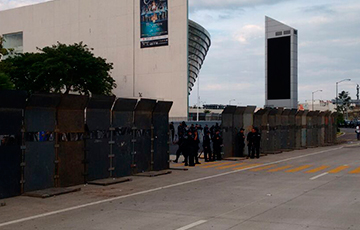 RENTA DE GRADAS METALICAS