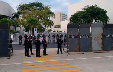 RENTA DE GRADAS METALICAS